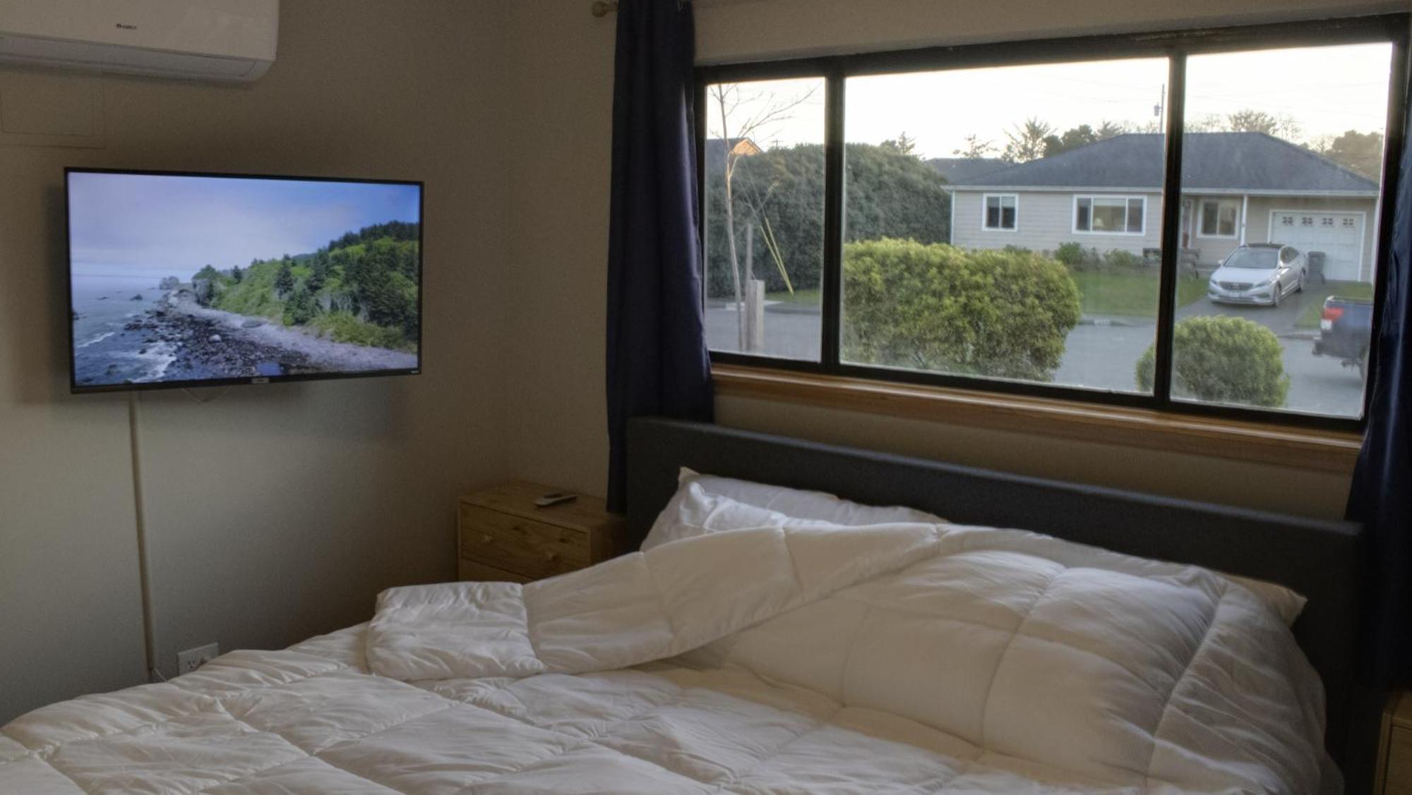 Private Home - Playground, Jumping Mat, Bbq, Darts, Firepit, Gazebo, 4 Smart Tvs, White Cotton Bedding, - The Redwood Cul-De Sac Beach Retreat Crescent City Zewnętrze zdjęcie